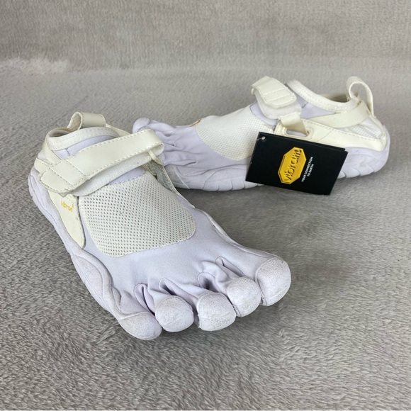 Vibram KSO Five Finger Women's Water Shoes EU 38 US 7 7.5 White Hiking - Picture 3 of 12